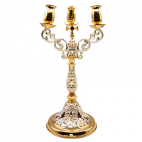 Mosazný trikiria s fragmentárním zlacením 