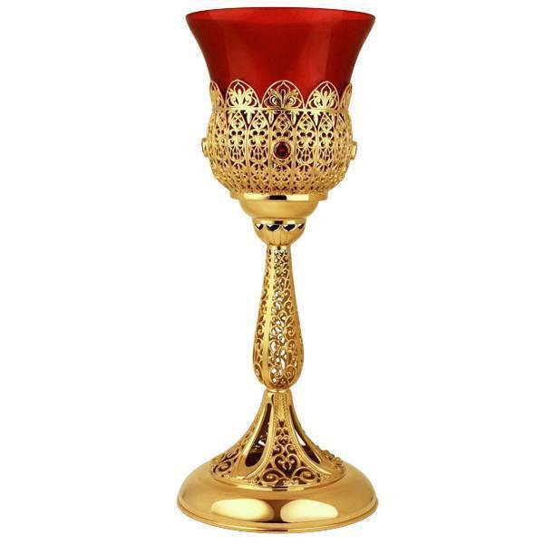 Brass vigil lamp in gilt