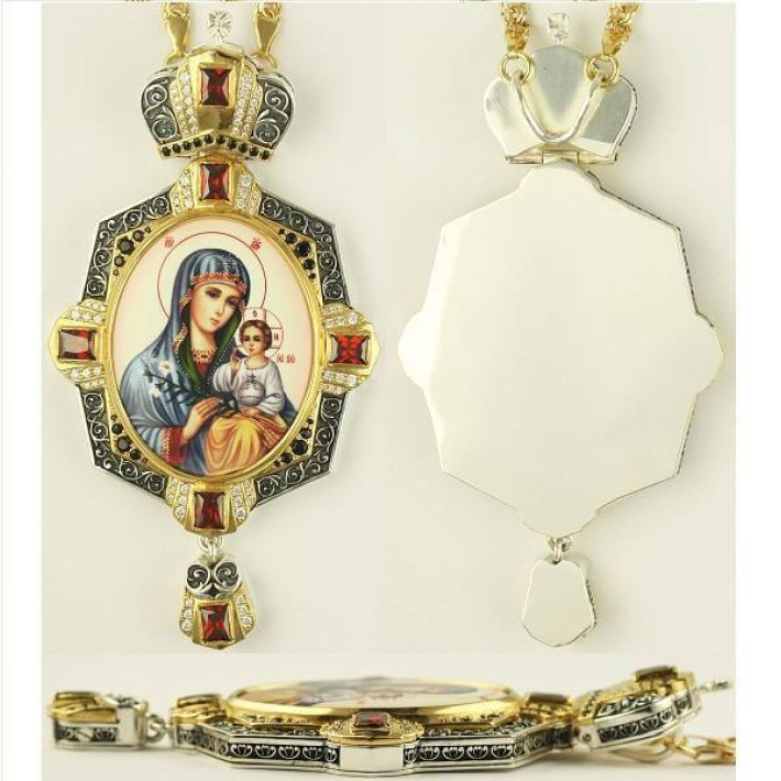 Archiepiscopal Engolpion made of brass in silvering with gilding and chain