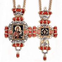 Bishop's set brass in gilding with chains