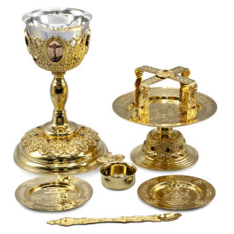 Eucharistic set combined in gilt Eucharistic set combined in gilt