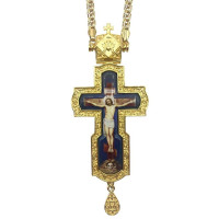 Kříž pro kněze z mosazi v pozlaceném provedení s řetízkem