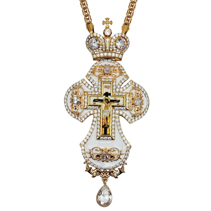 Brass cross in gilt with jewelry and chain
