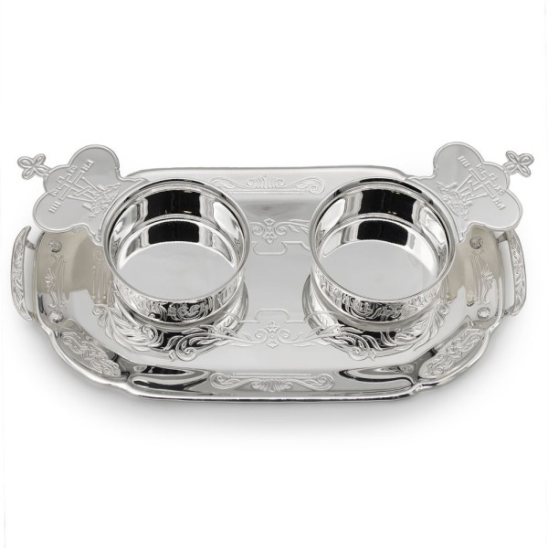 Sada pro arcibiskupské pití z mosazi se stříbřením