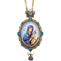 Mosazná panagia ve zlaceném provedení se šperkem a řetízkem