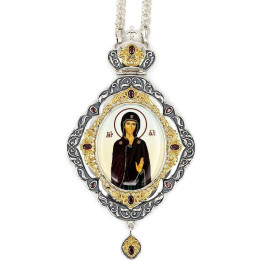 Orthodox panagia of brass with fragmentary gilding and chain